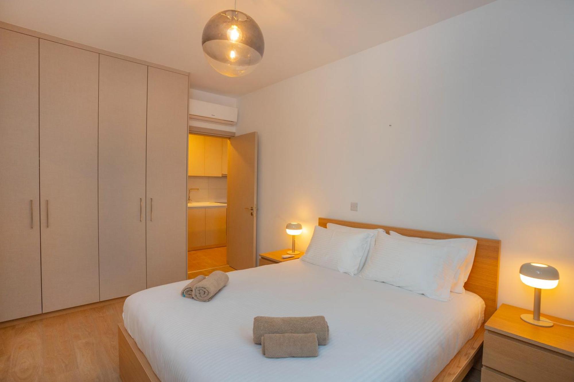 Apartment Crown Hall